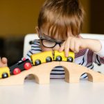 Juguetes sensoriales para niños con autismo
