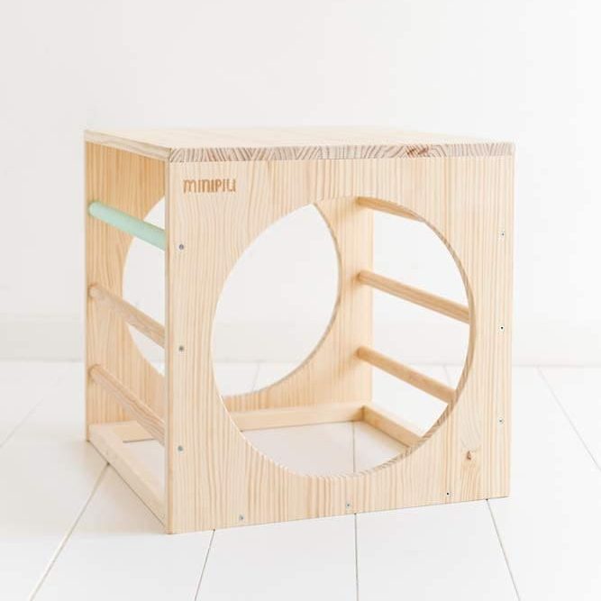 Cubo Pikler de madera – La Fábrica de Juguetes UCO